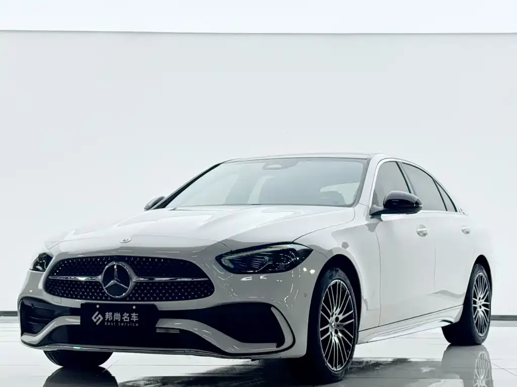 Mercedes-Benz C-Class — фото 1