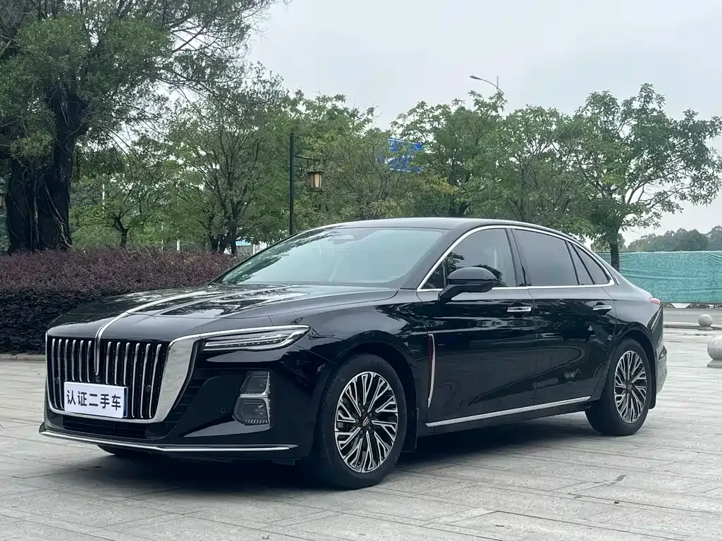 Hongqi H5 — фото 1