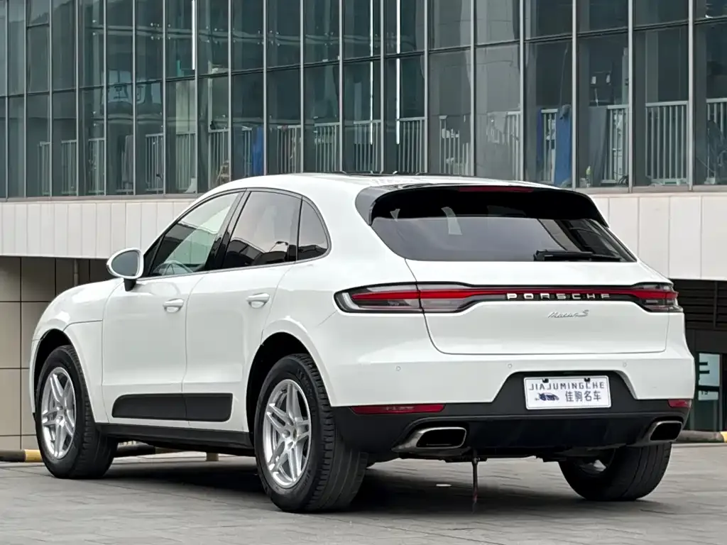 Porsche Macan — фото 7