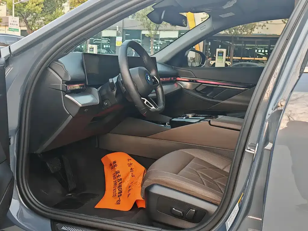 BMW i5 2024 из CN, фото 7