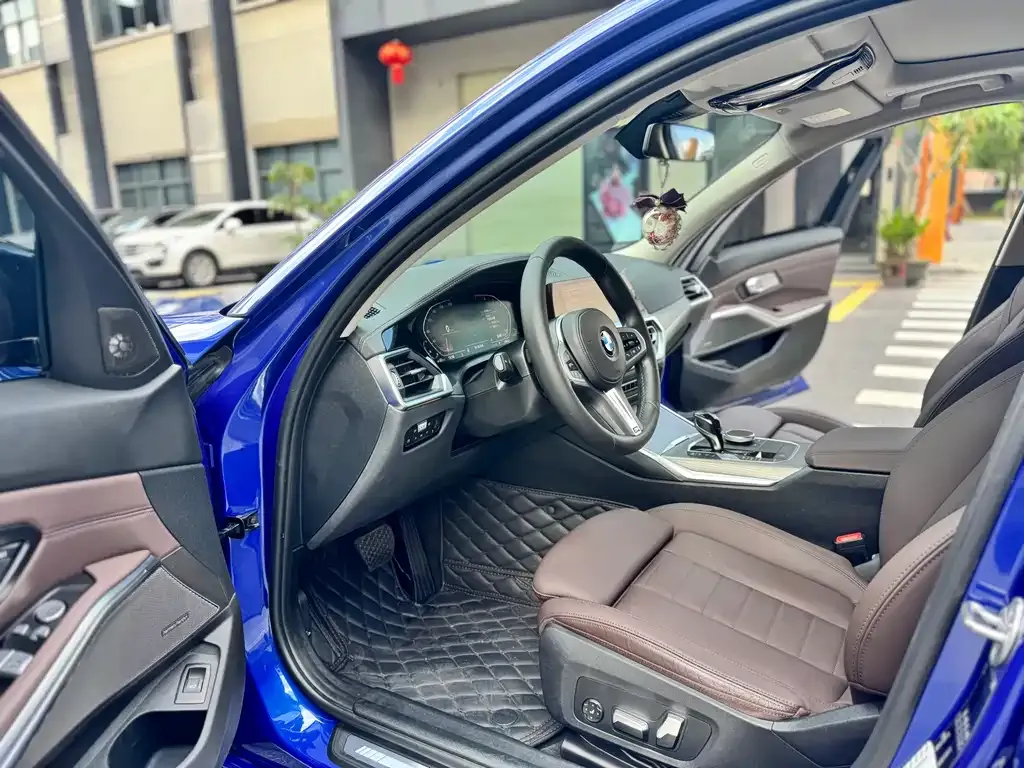 BMW 3 Series — фото 10