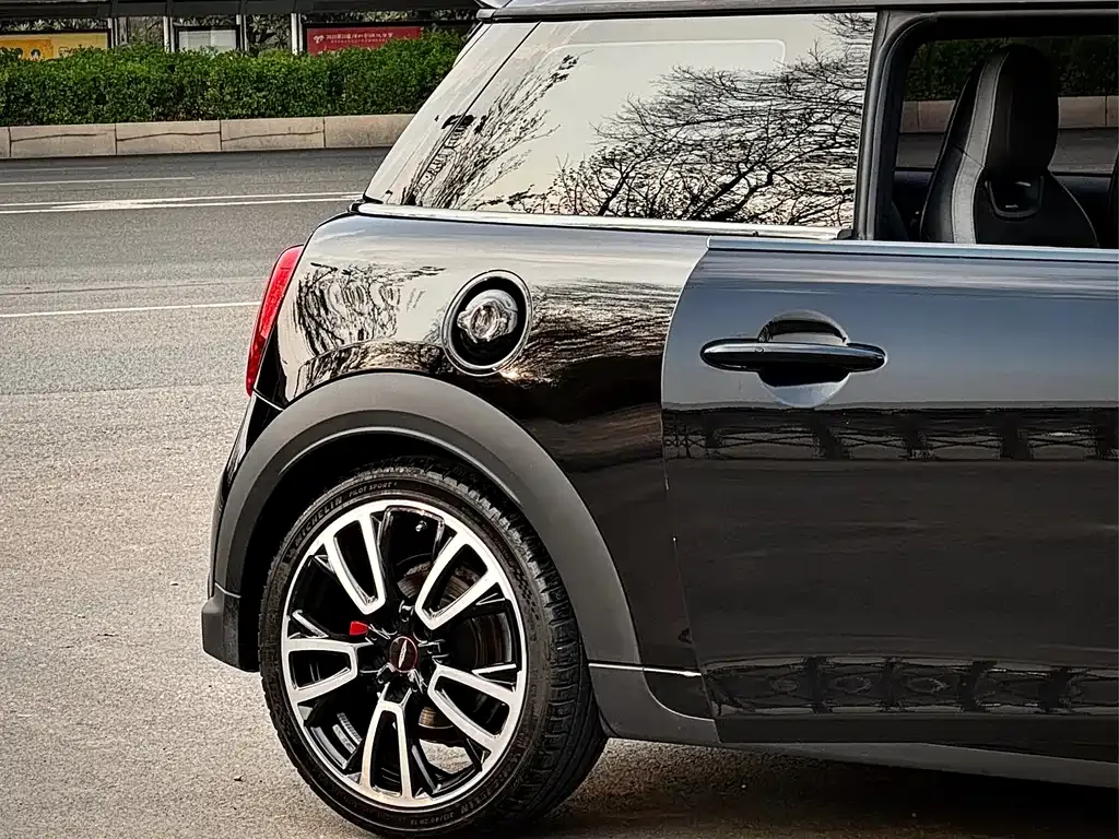 MINI JCW (John Cooper Works) 2022 из CN, фото 5