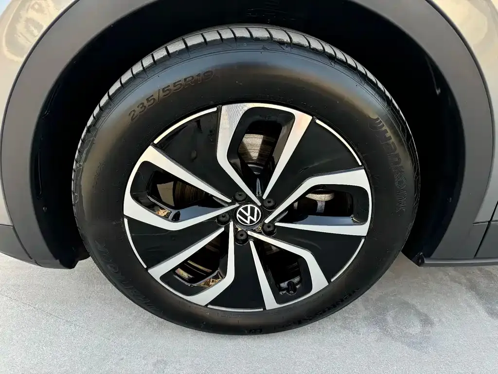 Volkswagen ID.4 X 2024 из CN, фото 8