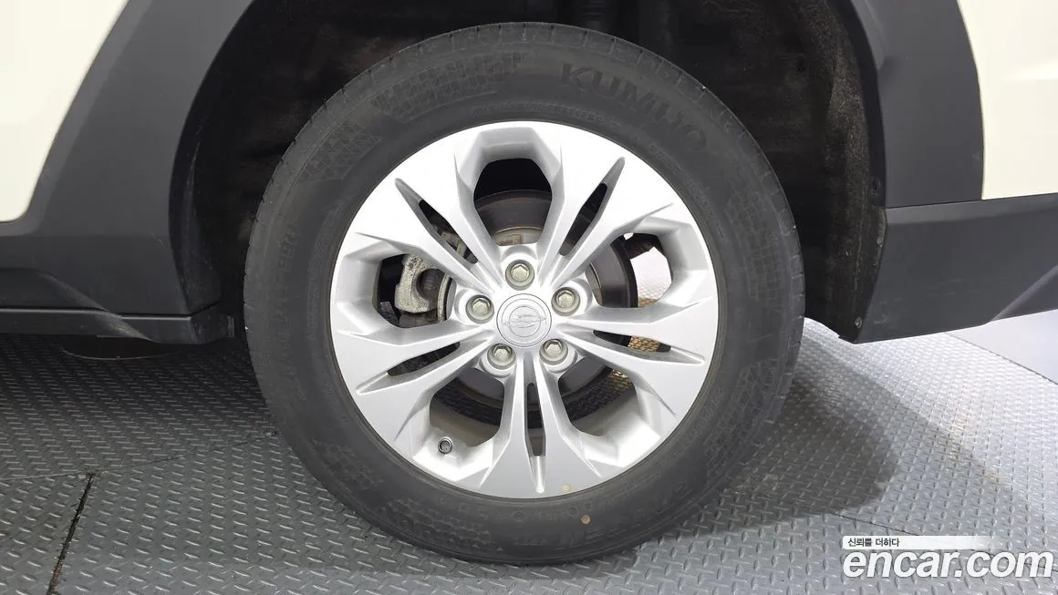 KG Mobility (Ssangyong) Torres 2023 из KR, фото 8