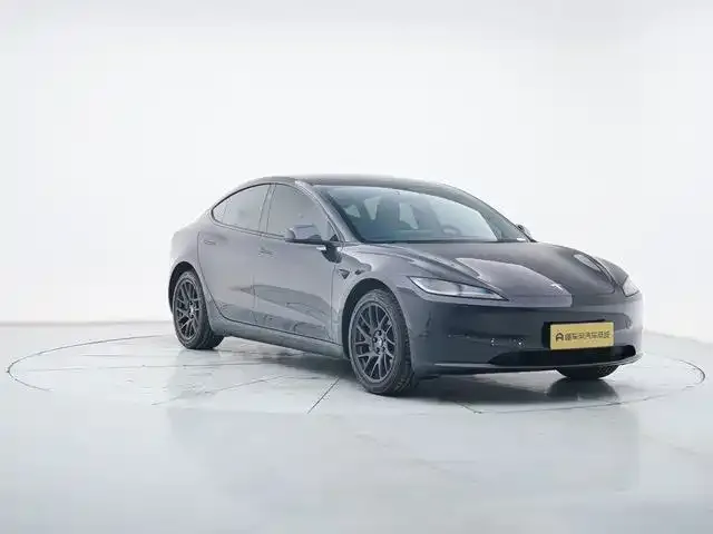 Tesla Model 3 — фото 6
