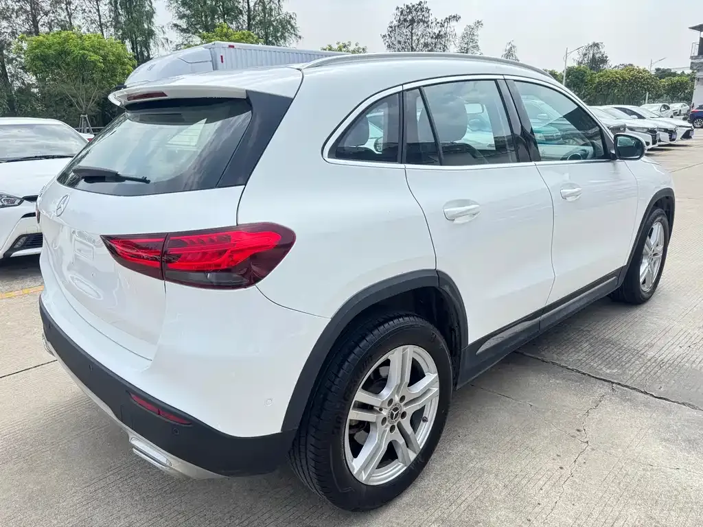 Mercedes-Benz GLA 2022 из CN, фото 4