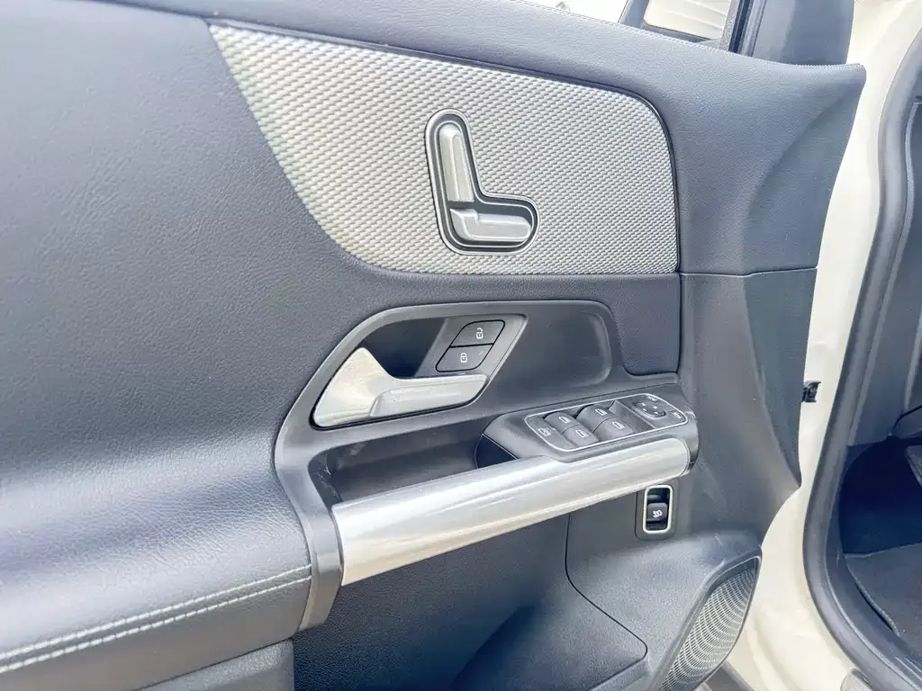 Mercedes-Benz GLA 2022 из CN, фото 6