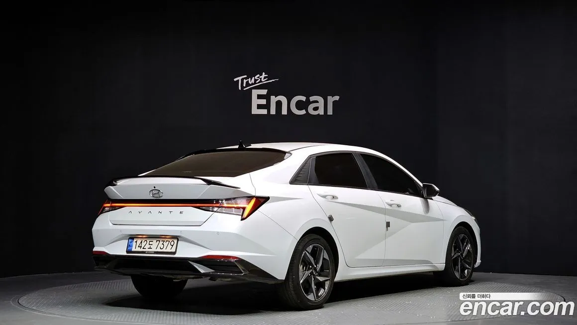 Hyundai AVANTE — фото 5