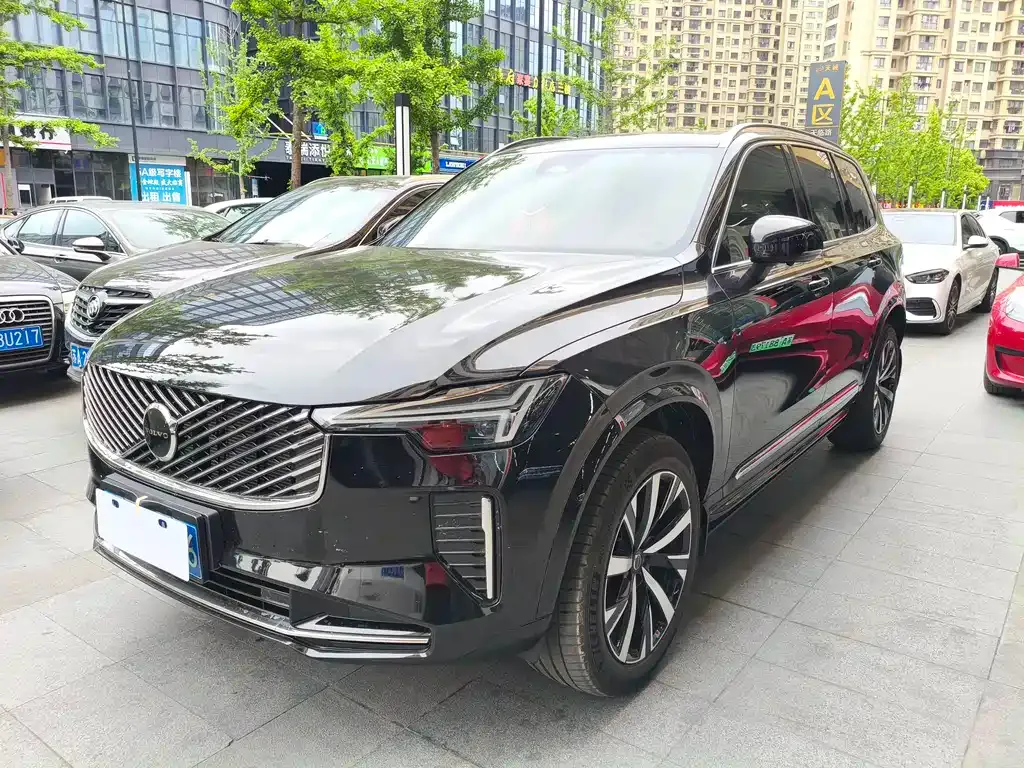 Volvo XC90 2026 из CN, фото 1