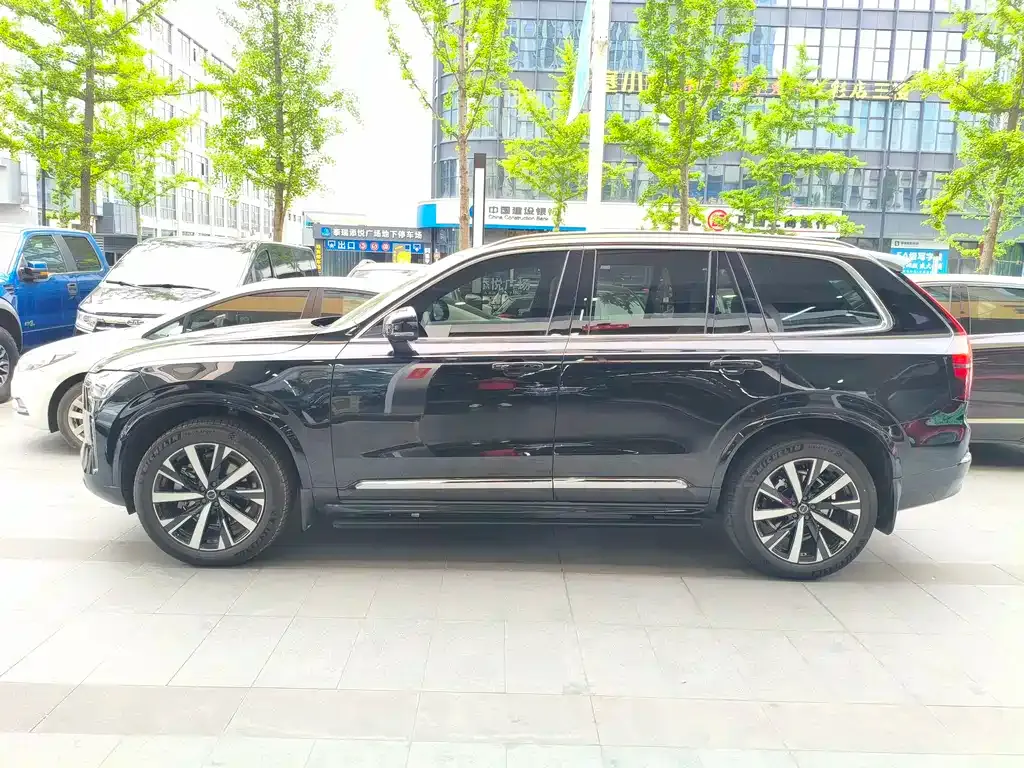 Volvo XC90 2026 из CN, фото 2