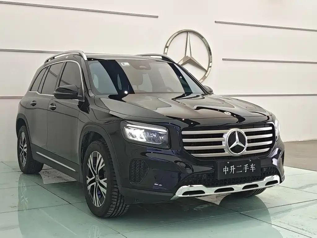 Mercedes-Benz GLB — фото 5