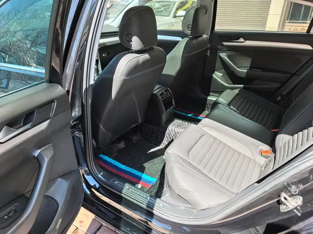 Volkswagen Magotan 2021 из CN, фото 9