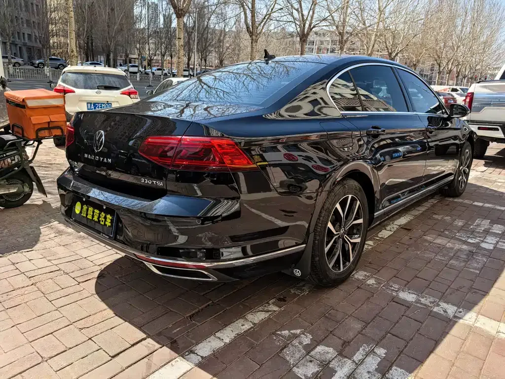 Volkswagen Magotan 2021 из CN, фото 8