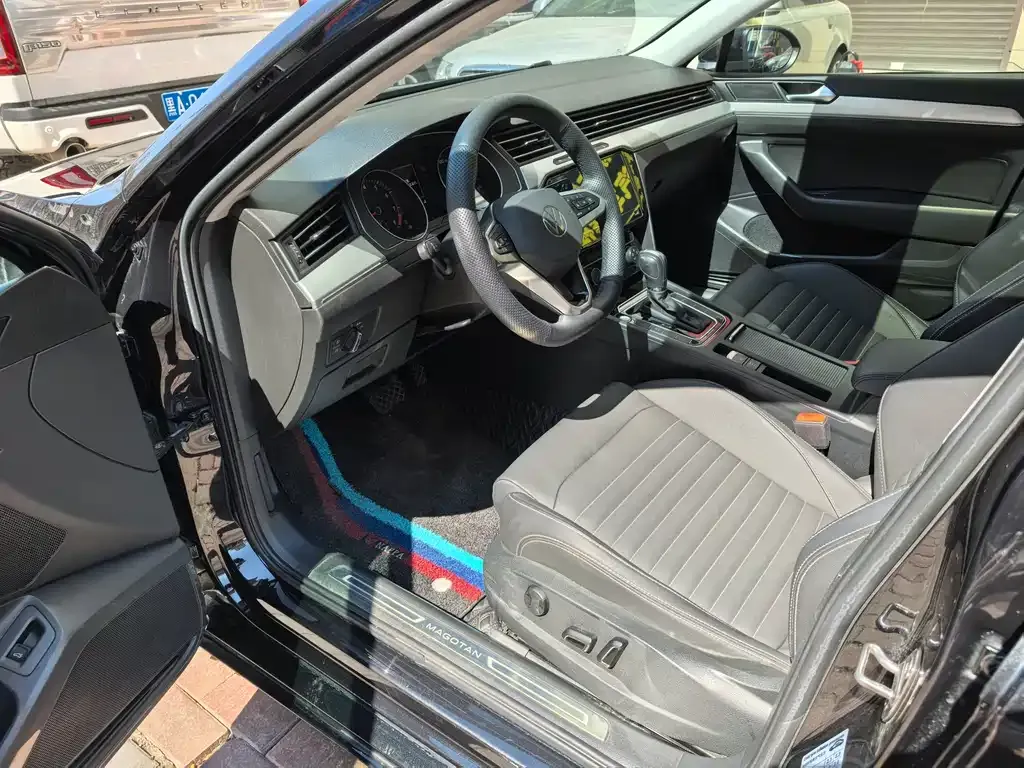 Volkswagen Magotan 2021 из CN, фото 5
