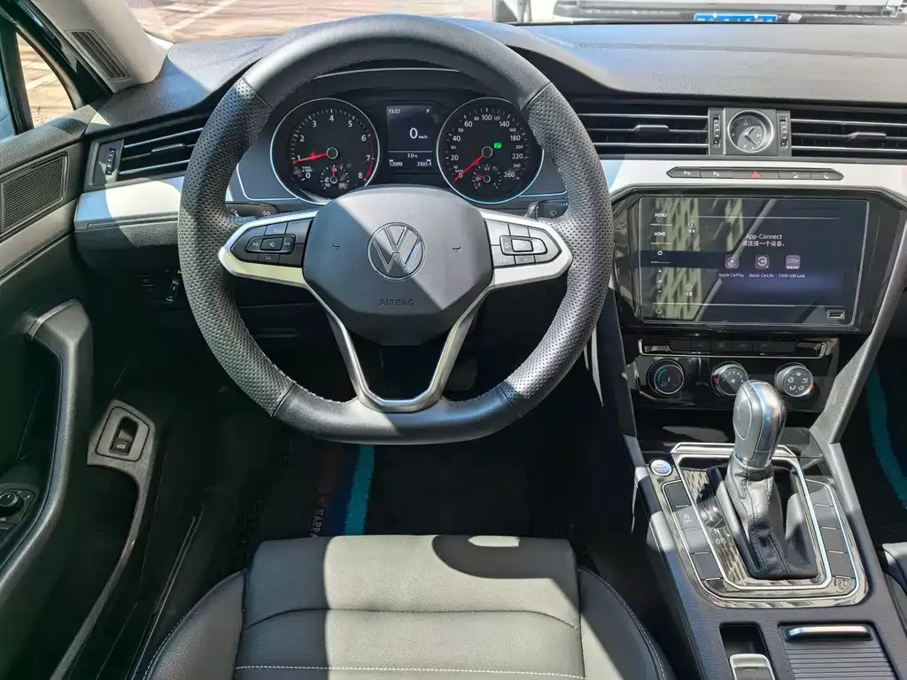 Volkswagen Magotan 2021 из CN, фото 3