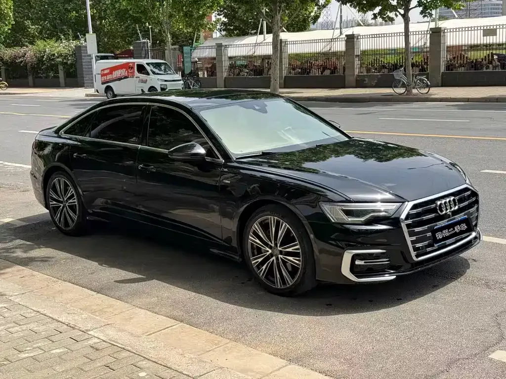 Audi A6L — фото 5