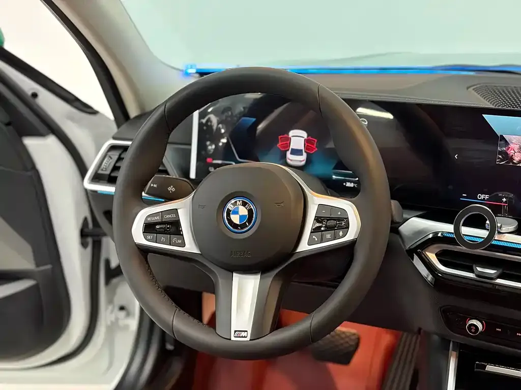BMW i3 — фото 4