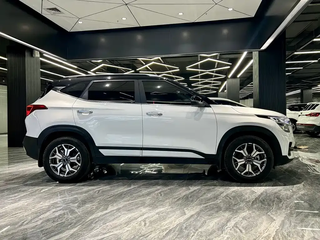 Kia KX3 — фото 7