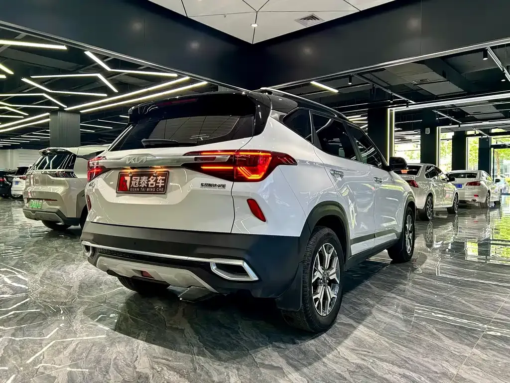 Kia KX3 — фото 5