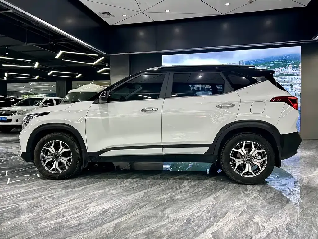 Kia KX3 — фото 6