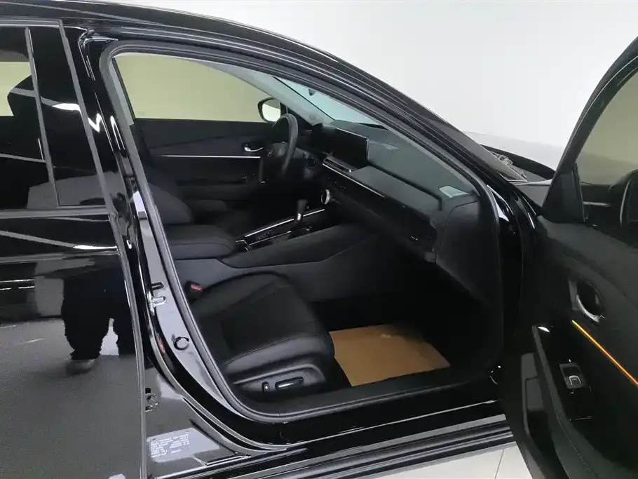 Honda Accord — фото 5