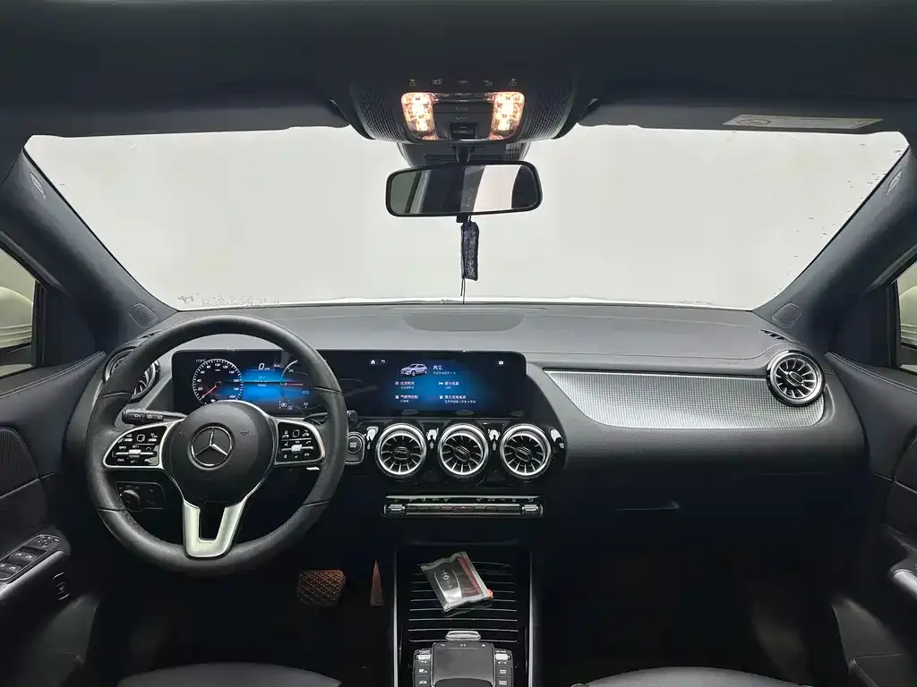 Mercedes-Benz EQA 2023 из CN, фото 7