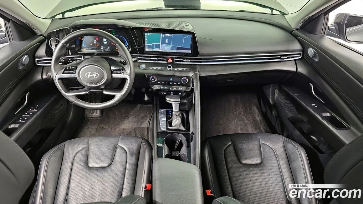 Hyundai AVANTE — фото 10