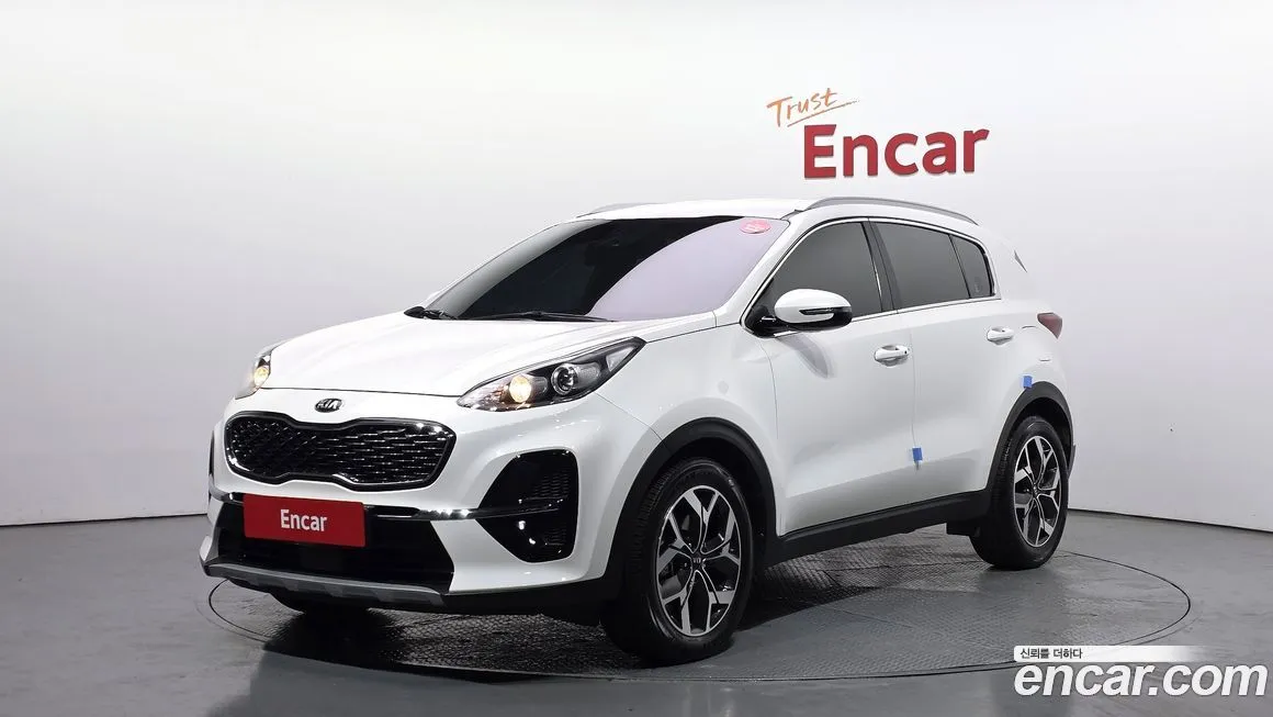 Kia Sportage — фото 1