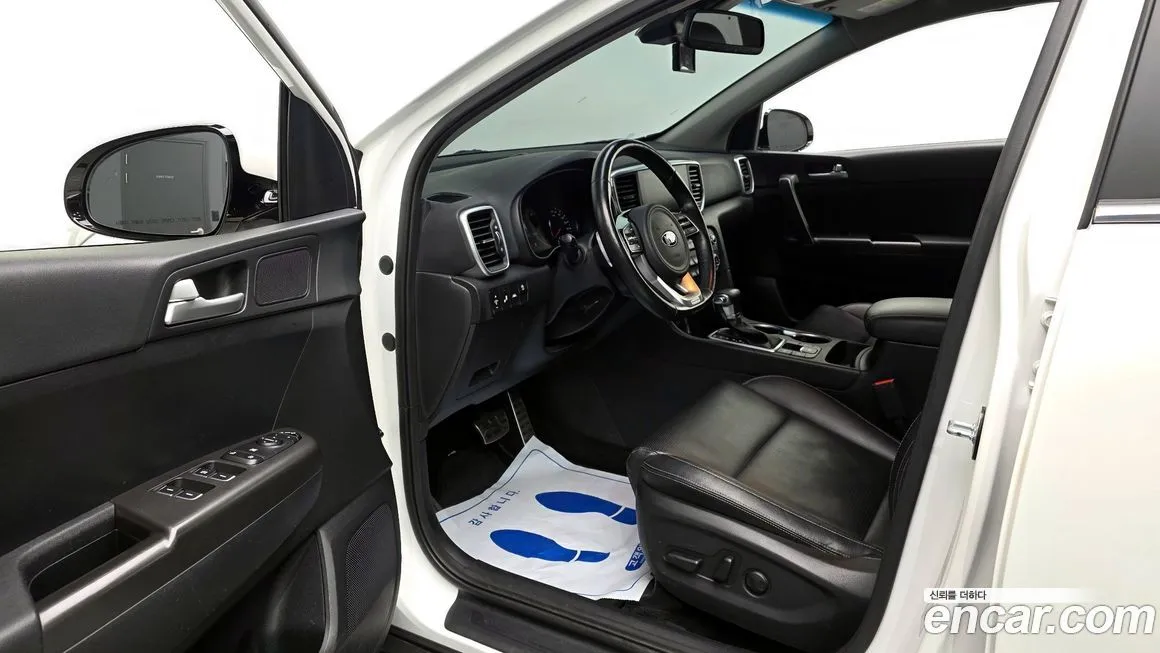 Kia Sportage — фото 7