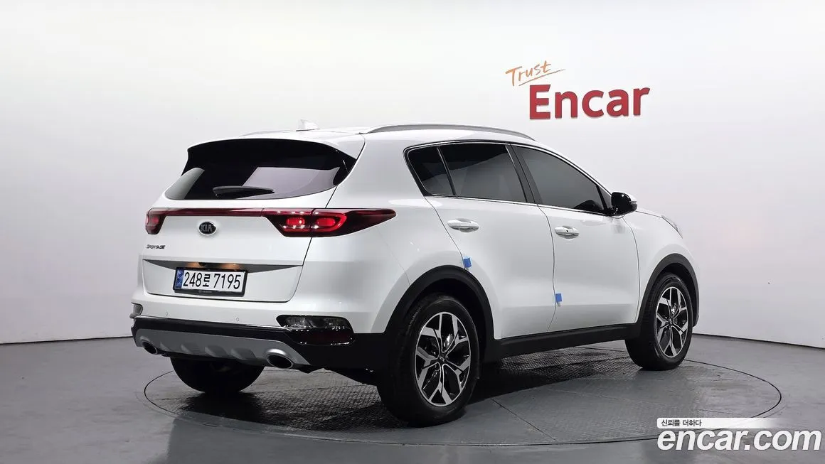 Kia Sportage — фото 6