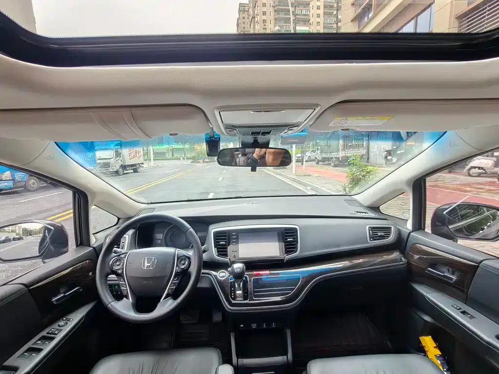 Honda Odyssey 2021 из CN, фото 4