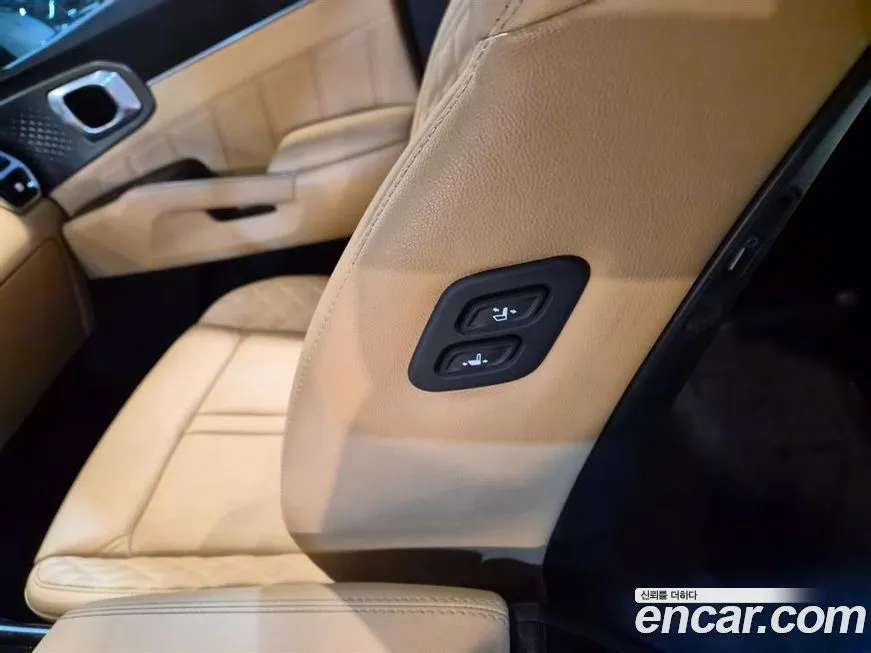 Kia Sorento — фото 4
