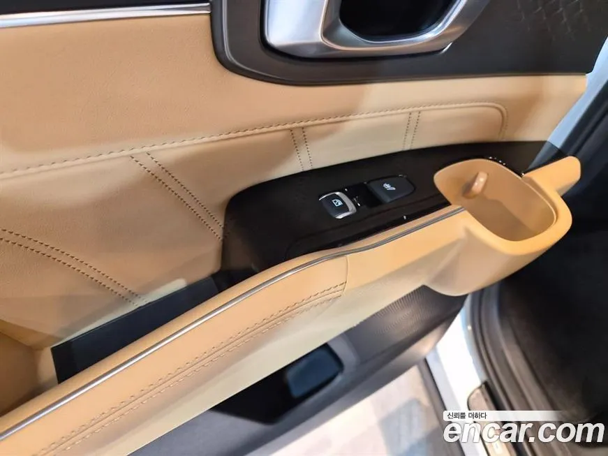 Kia Sorento — фото 9