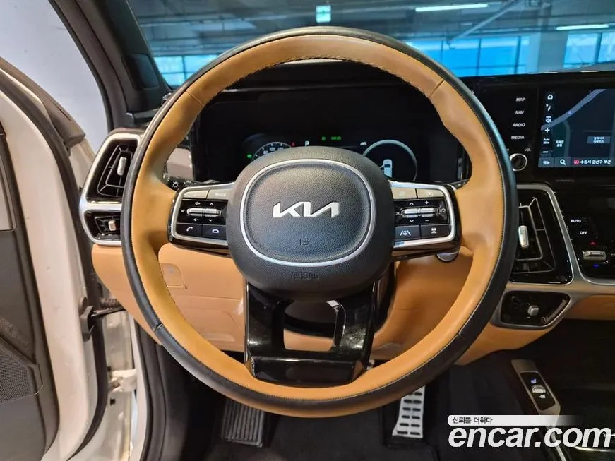 Kia Sorento — фото 7