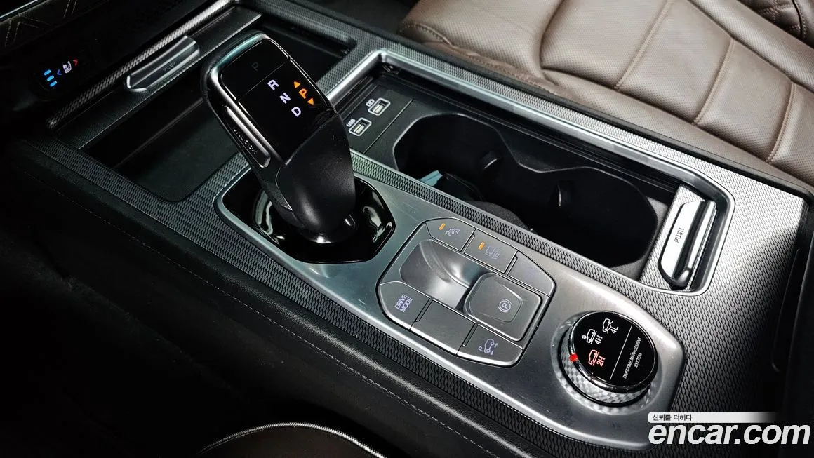 KG Mobility (Ssangyong) Rexton — фото 8