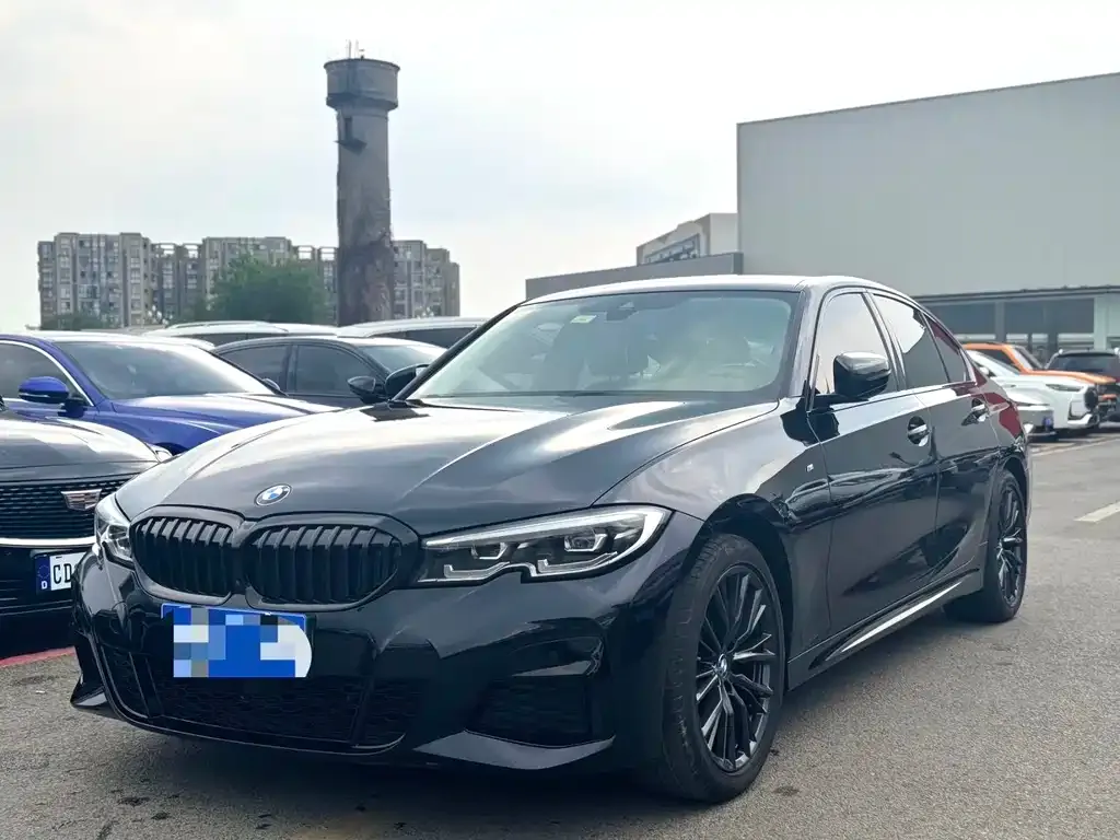 BMW 3 Series — фото 1