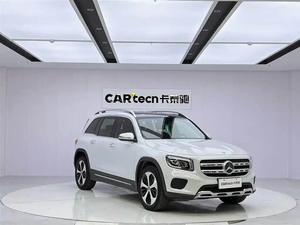 Mercedes-Benz GLB — фото 4