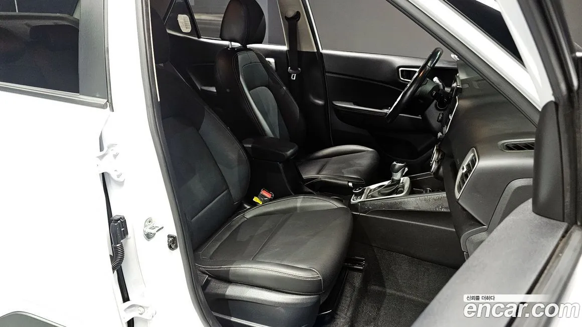 Hyundai Venue 2021 из KR, фото 7