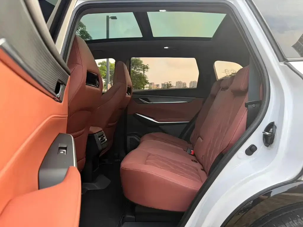 Changan CS75PLUS — фото 3