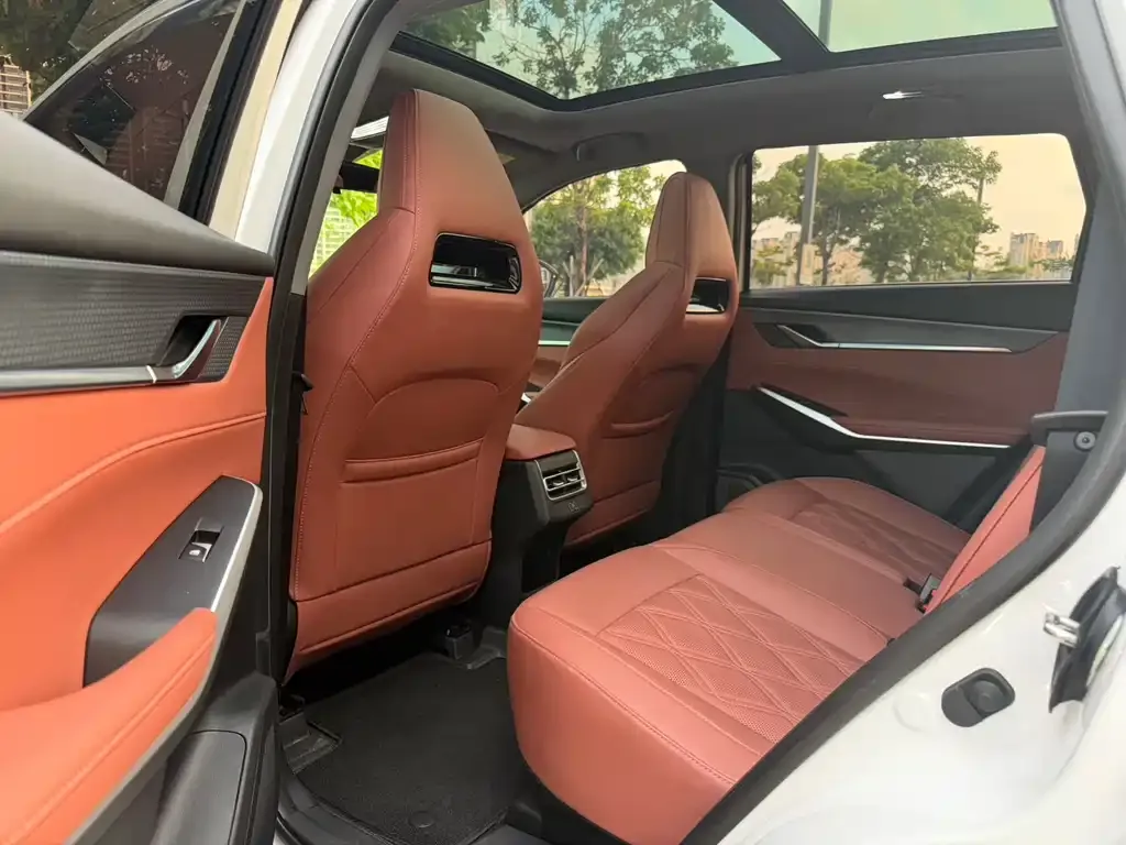 Changan CS75PLUS — фото 10