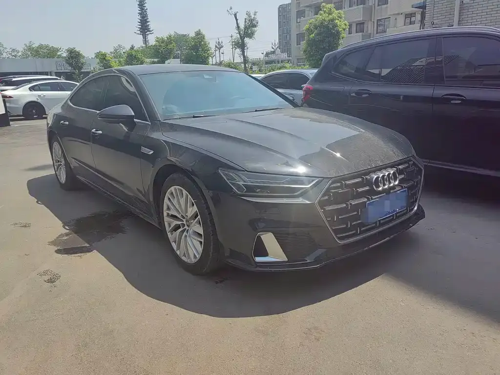 Audi A7L 2024 из CN, фото 5