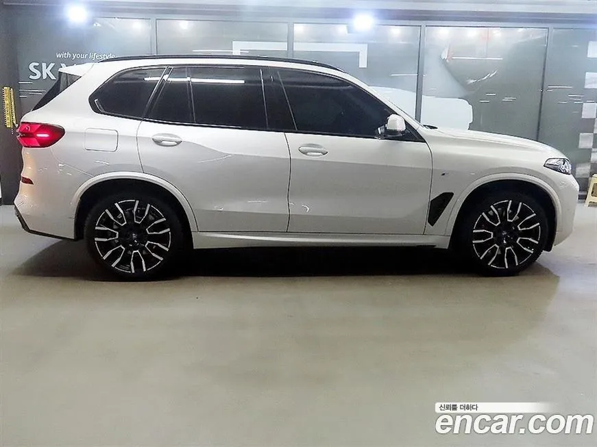 BMW X5 2025 из KR, фото 3