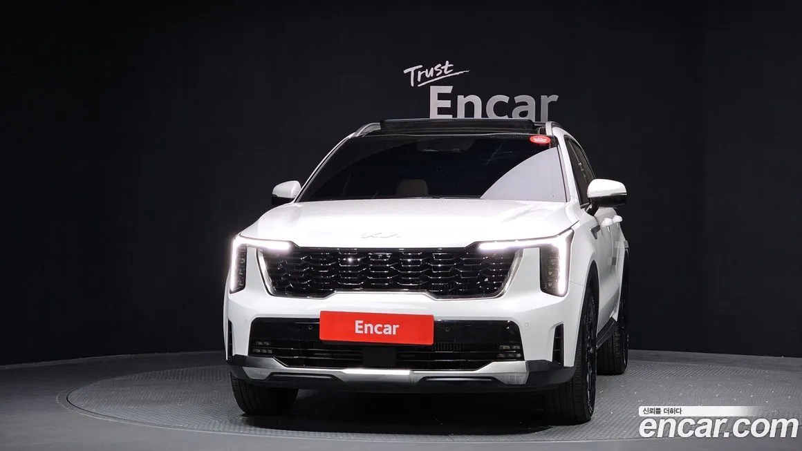 Kia Sorento — фото 5