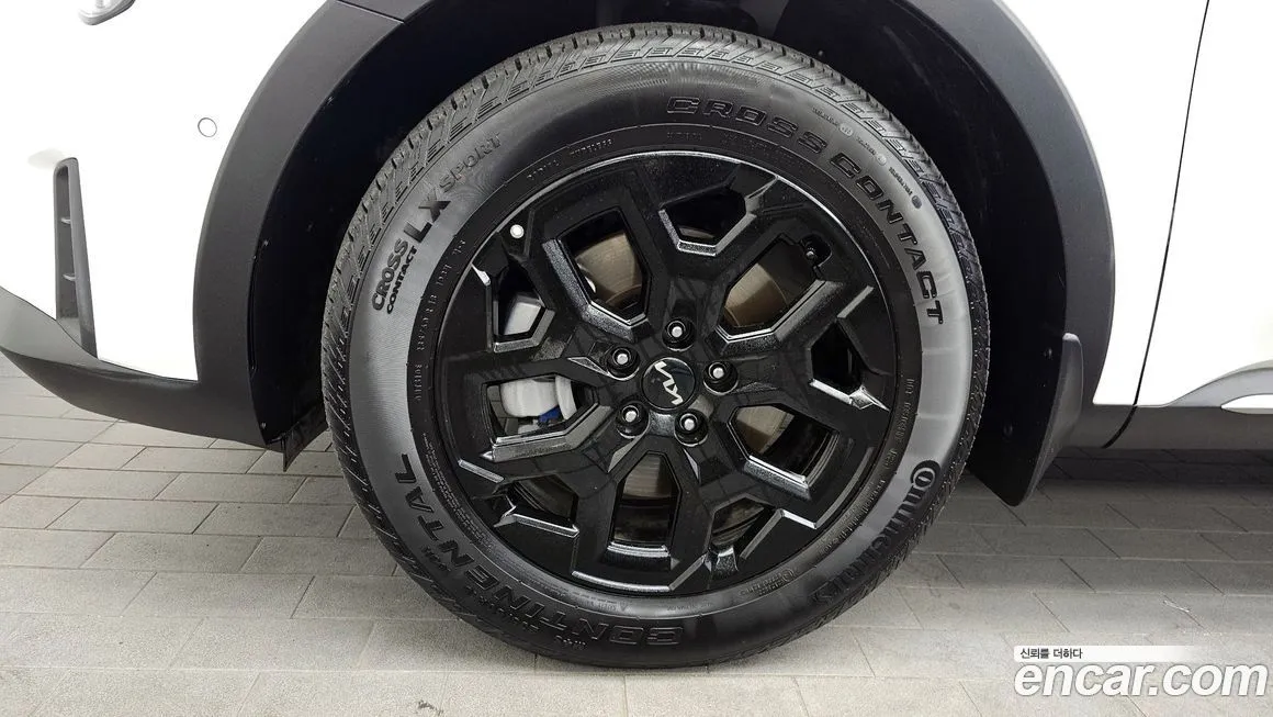 Kia Sorento — фото 6