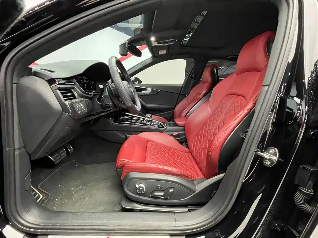 Audi S4 2021 из CN, фото 10