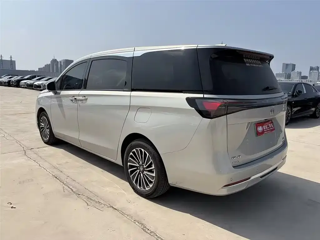 Buick GL8 Hybrid 2025 из CN, фото 5