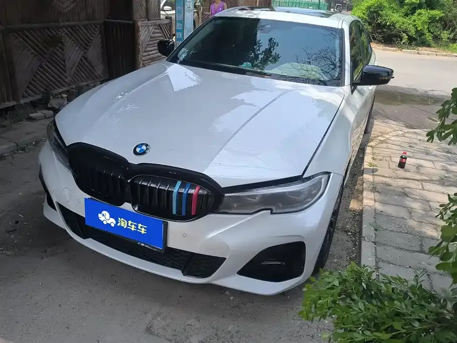 BMW 3 Series — фото 1