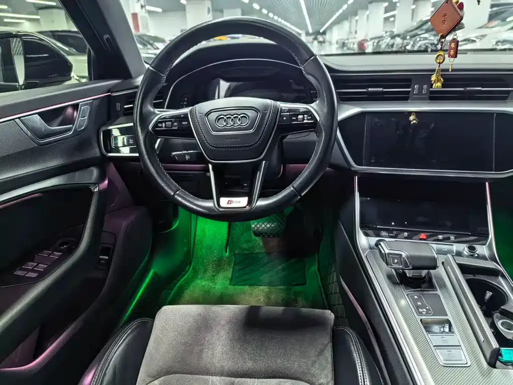 Audi A6L 2021 из CN, фото 3