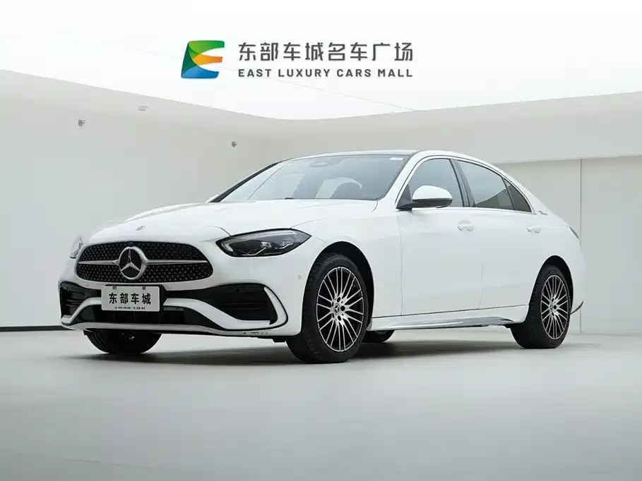 Mercedes-Benz C-Class — фото 1