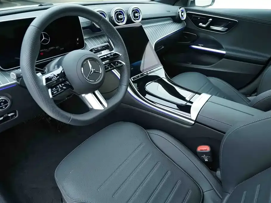 Mercedes-Benz C-Class — фото 10